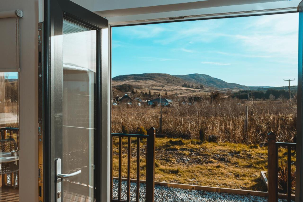 Broadford Lodges Skye ภายนอก รูปภาพ