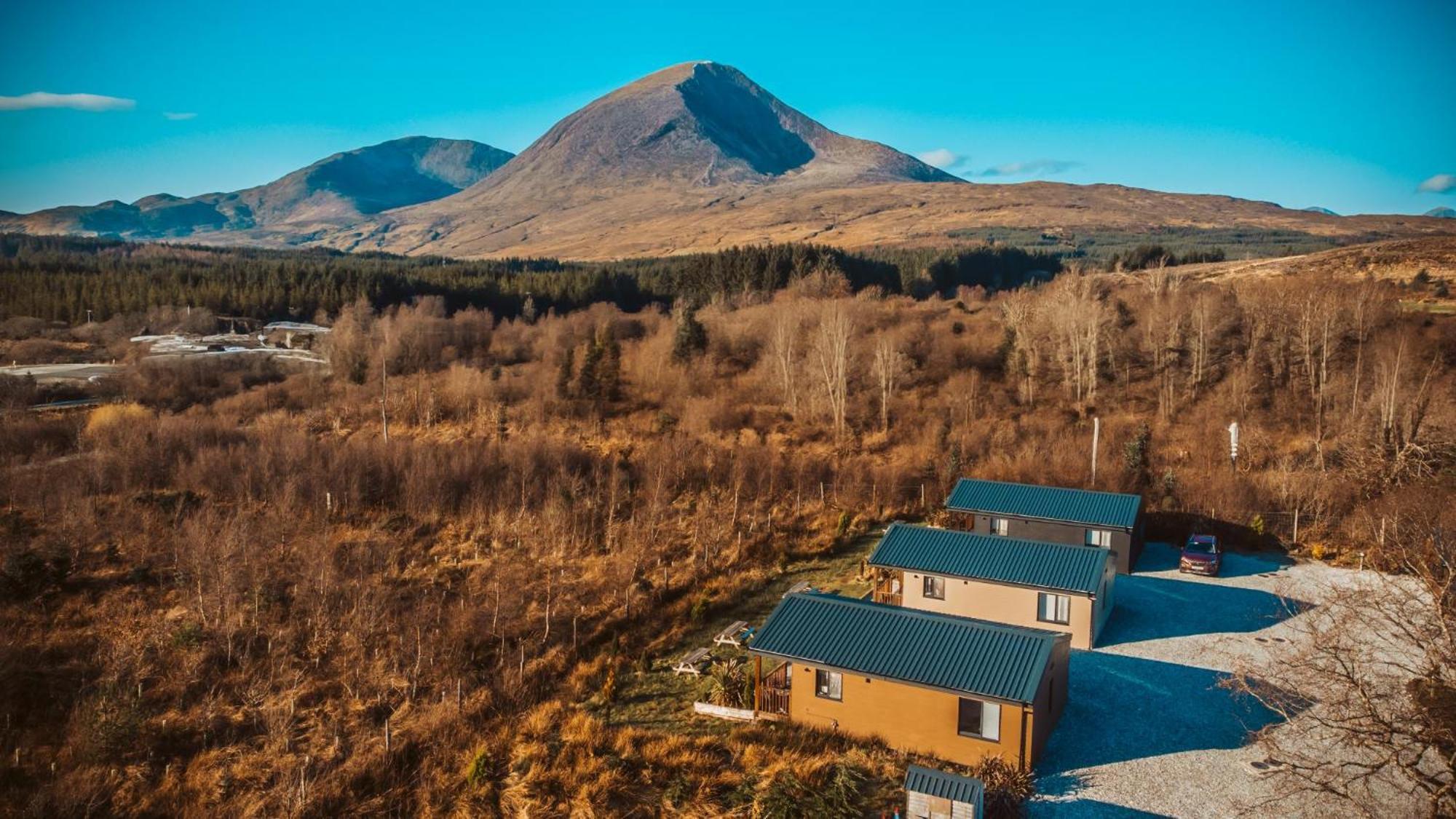 Broadford Lodges Skye ภายนอก รูปภาพ