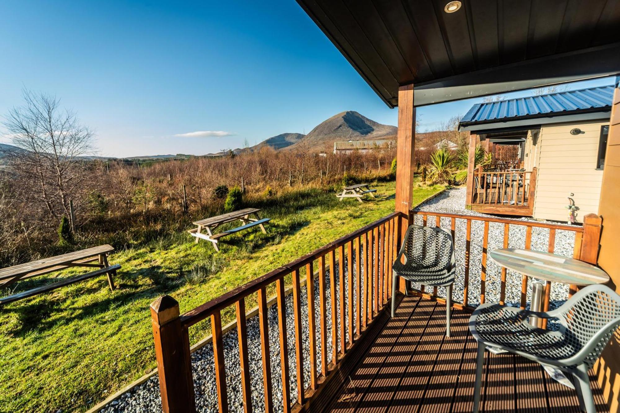 Broadford Lodges Skye ภายนอก รูปภาพ
